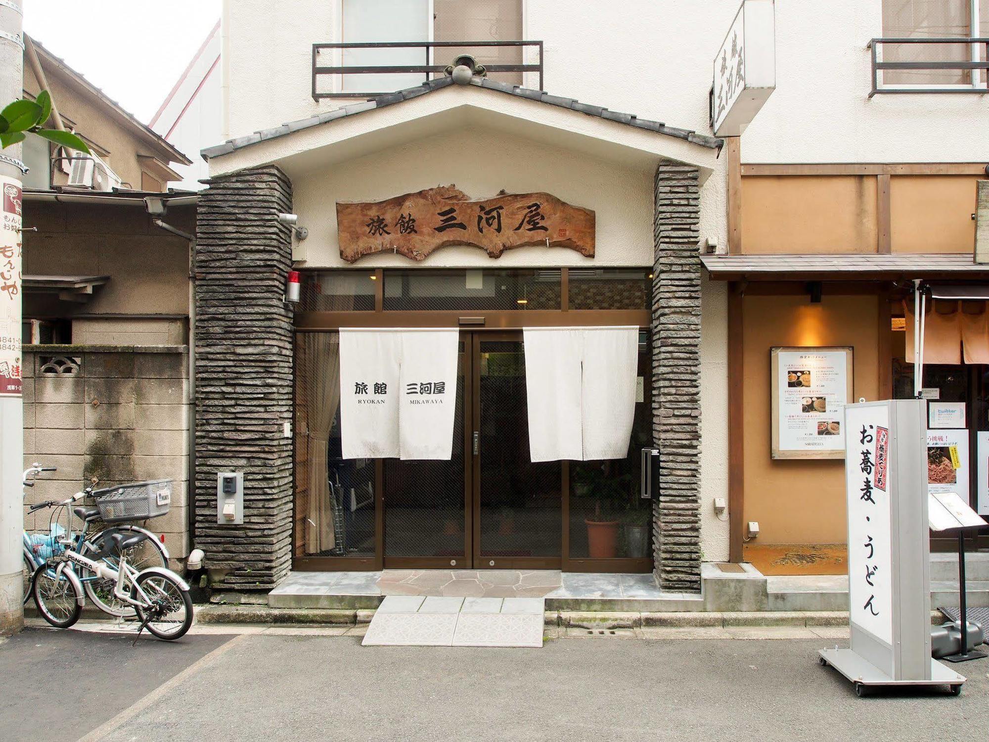 Ryokan Mikawaya Токио Экстерьер фото